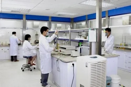 洗瓶機是如何幫助實驗室降低成本的？