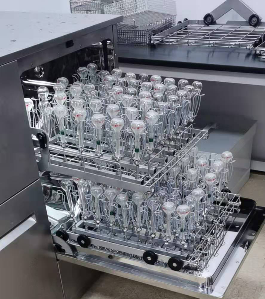 一位實驗室自動洗瓶機用戶自述，為什么選擇喜瓶者？