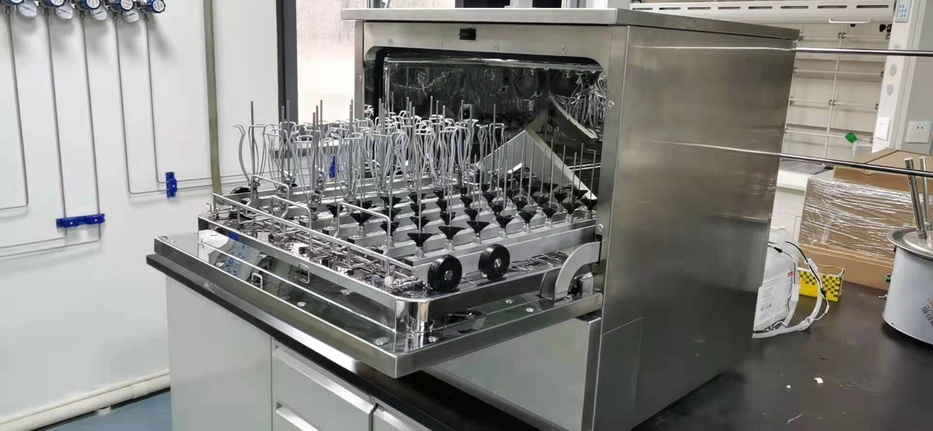 全自動洗瓶機:實驗助手的真實體驗